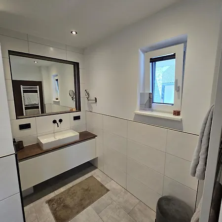 Anni Грёбминг